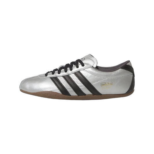 Overkicks - Adidas Tokyo Silver Metallic (Womens) (JQ3024) - vista lateral