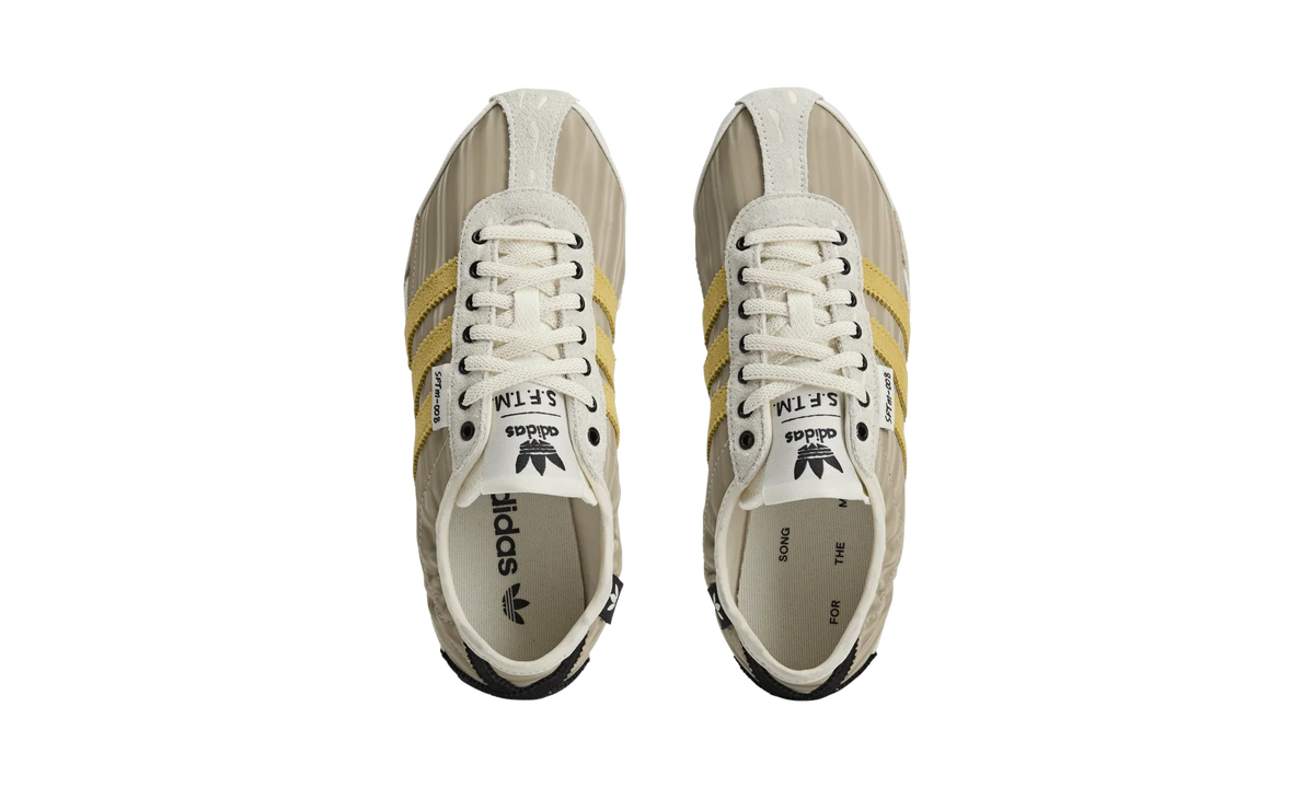 Overkicks - Adidas Tokyo Song For The Mute Off White Yellow (Womens) (KJ4401) - par completo