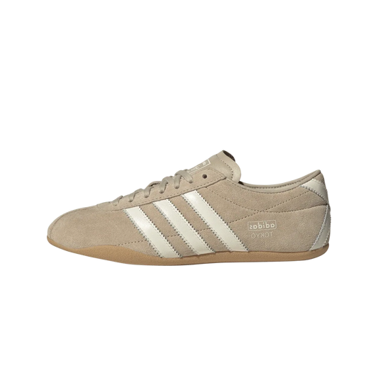 Overkicks - Adidas Tokyo Stone Khaki Off White Gum (Womens) (KI3583) - vista lateral