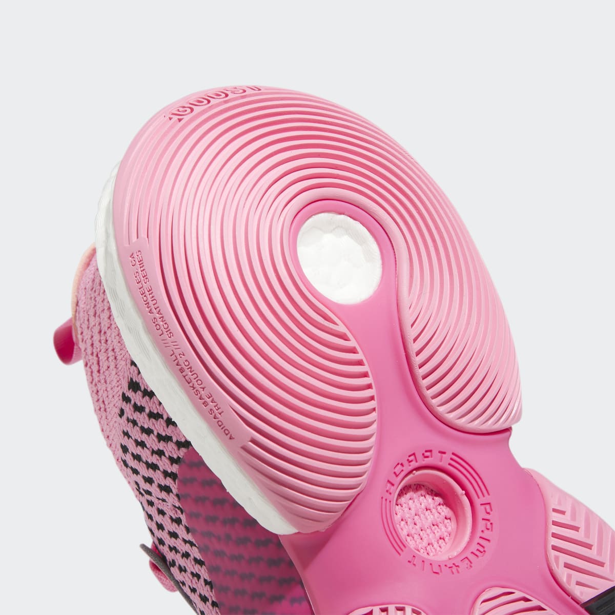 Overkicks - Adidas Trae Young 2.0 Pink Trap House (IE1667) - detalle