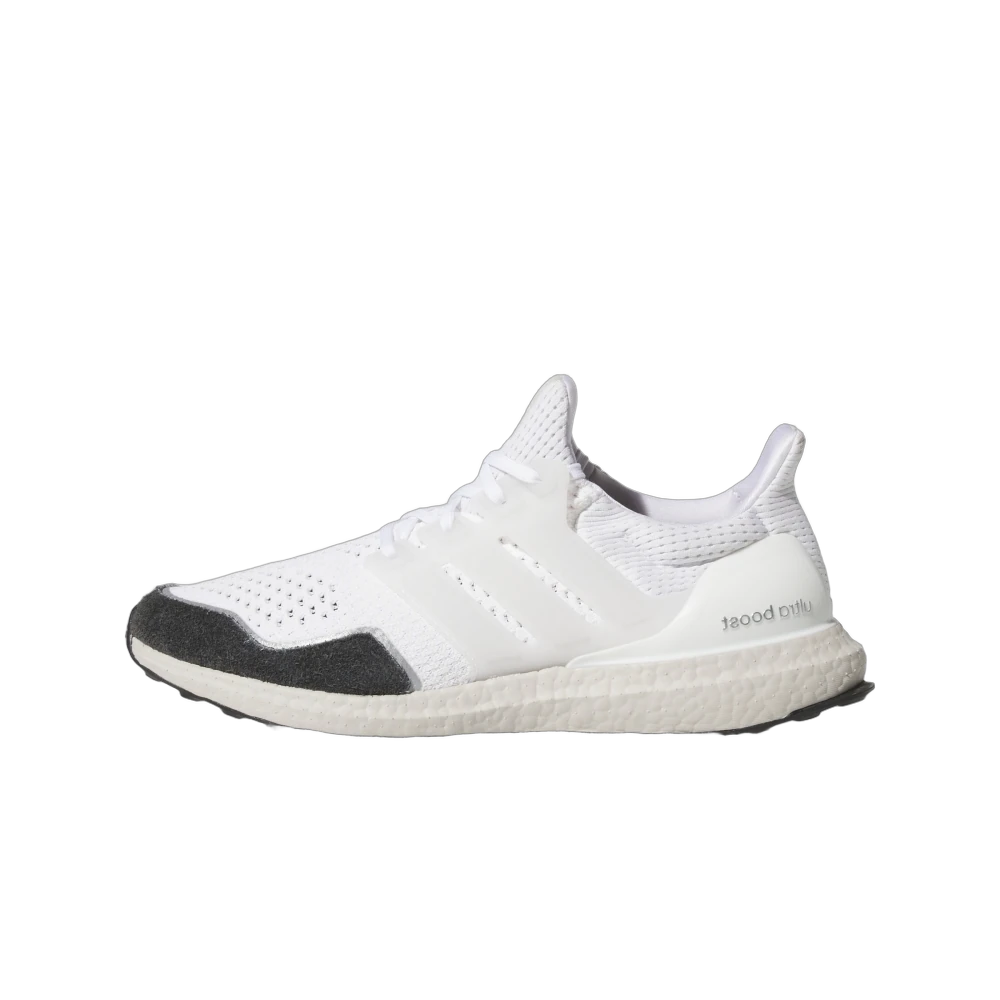 Overkicks - Adidas Ultra Boost 1.0 Cloud White Core Black (IH4927) - vista lateral