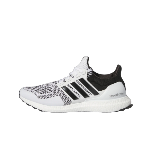 Overkicks - Adidas Ultra Boost 1.0 Cloud White Core Black Iron Metallic (IH4924) - vista lateral
