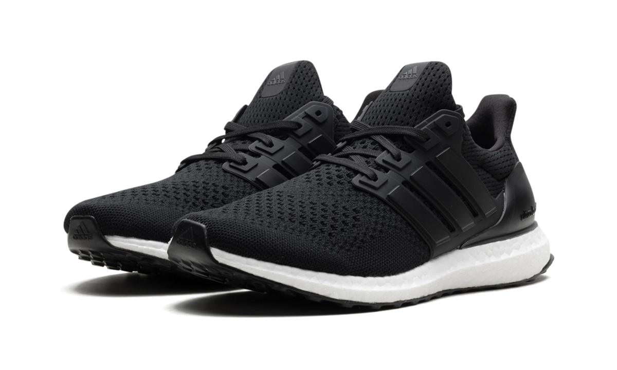Overkicks - Adidas Ultra Boost 1.0 DNA Black (HQ4201) - vista trasera
