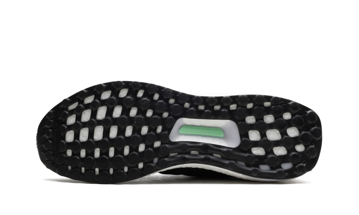 Overkicks - Adidas Ultra Boost 1.0 DNA Black (HQ4201) - vista superior