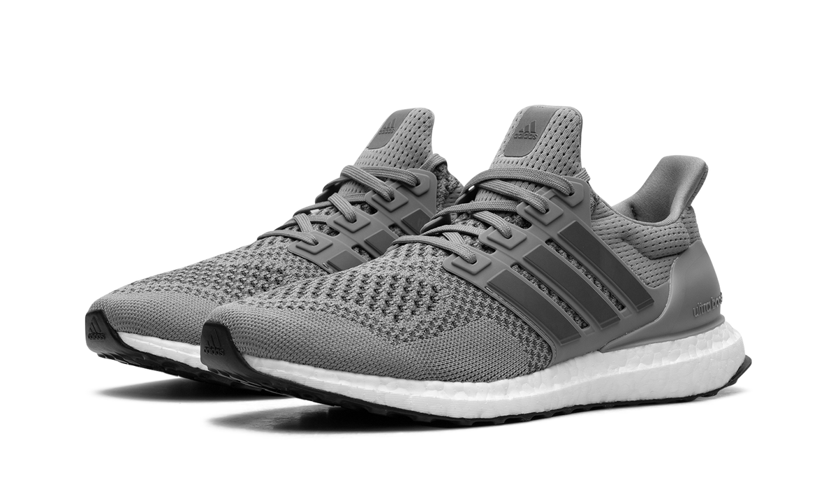Overkicks - Adidas Ultra Boost 1.0 DNA Grey (HQ4200) - vista trasera