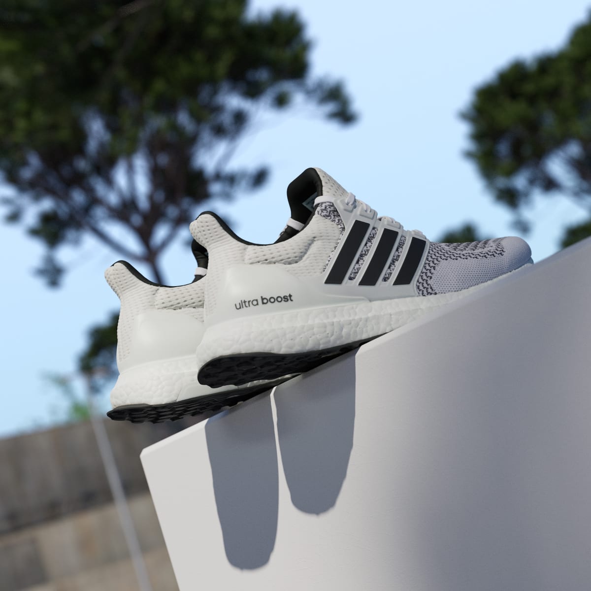 Overkicks - Adidas Ultra Boost 1.0 White Core Black (JR1987) - detalle