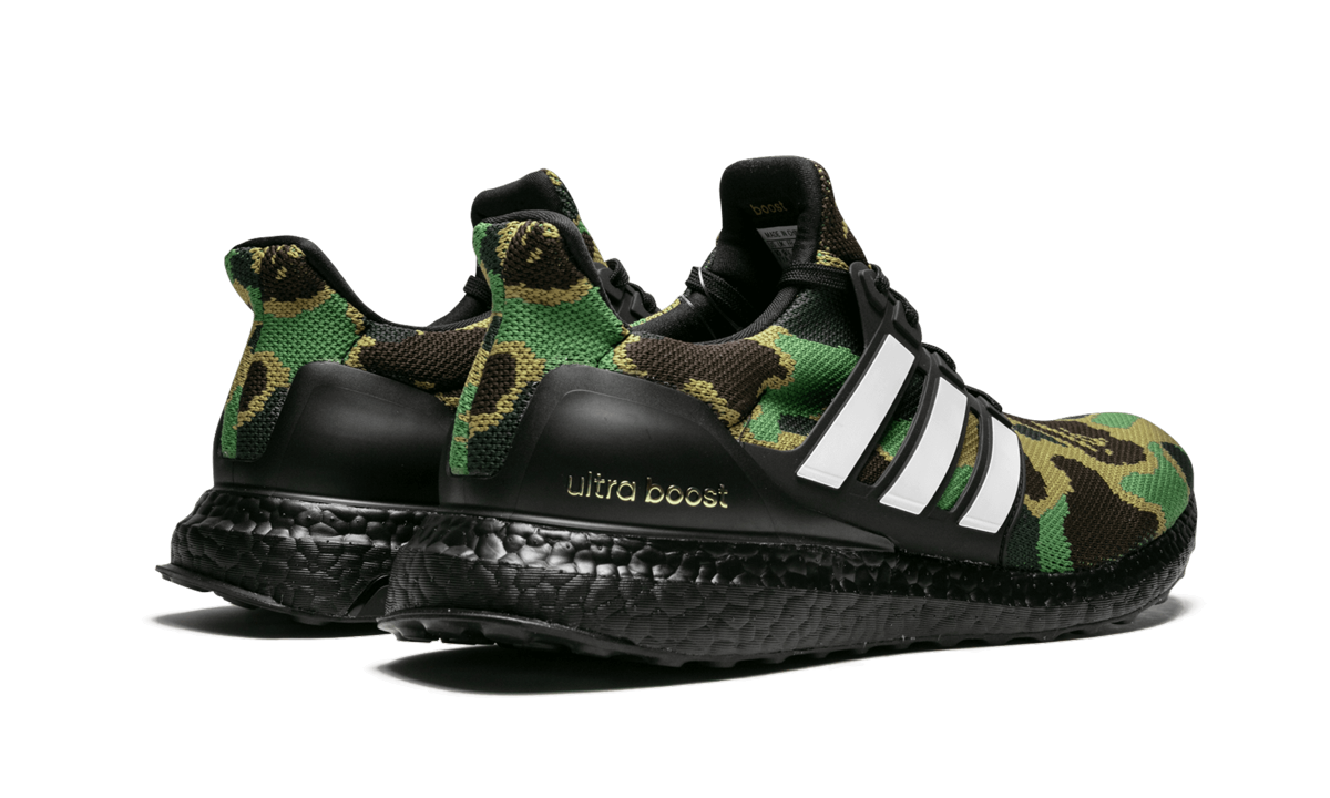 Overkicks - Adidas Ultra Boost 4.0 Bape Camo (F35097) - par completo