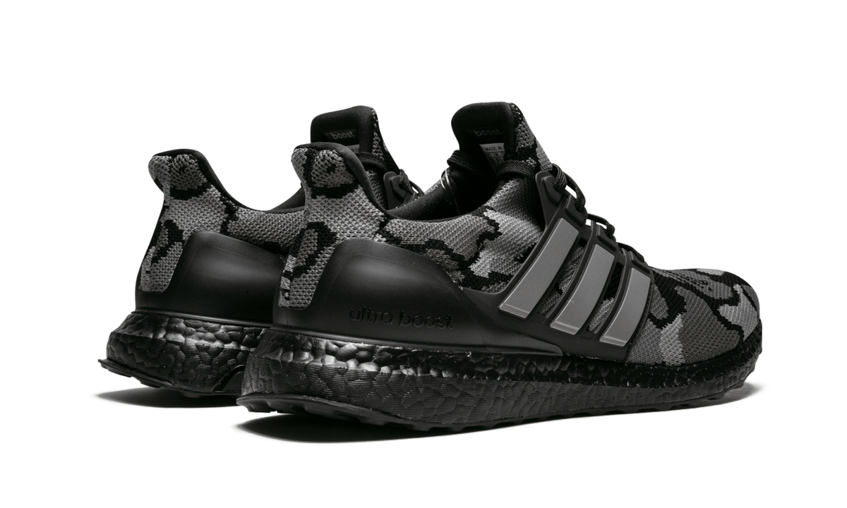 Overkicks - Adidas Ultra Boost 4.0 Bape Camo Black (G54784) - par completo