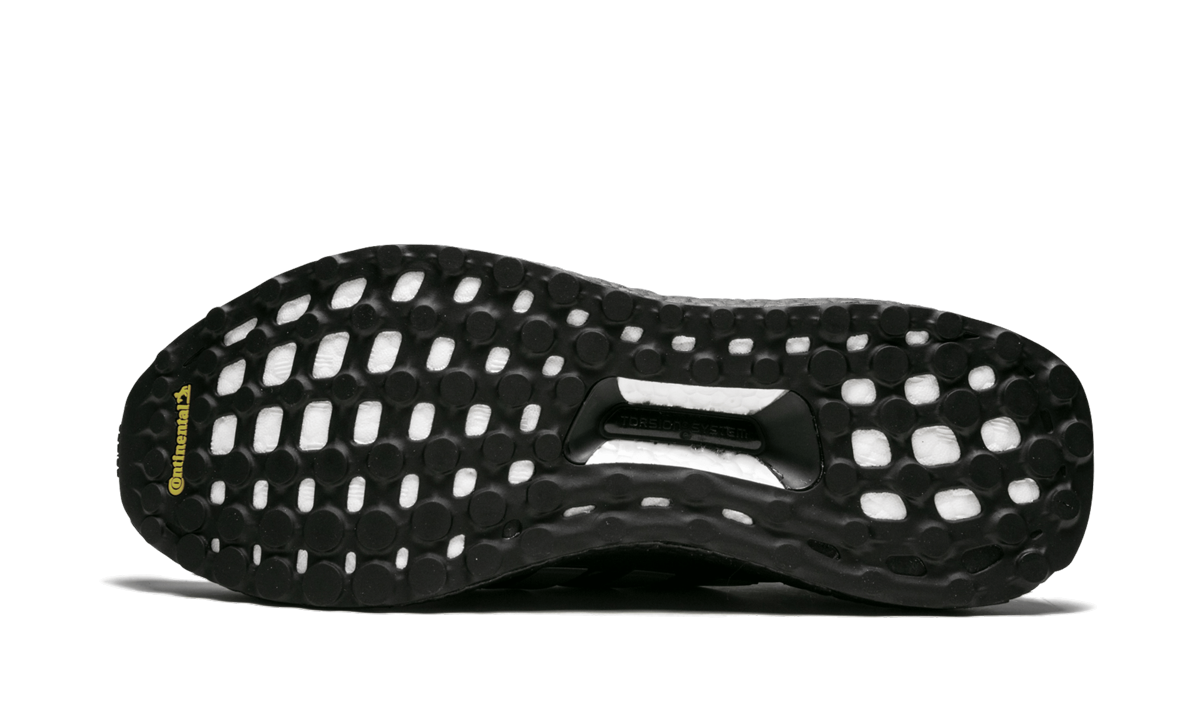 Overkicks - Adidas Ultra Boost 4.0 Bape Camo Black (G54784) - vista superior