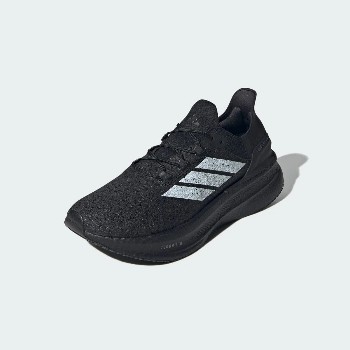 Overkicks - Adidas Ultra Boost 5 Strung Core Black Cloud White Iron Metallic (JQ2941) - vista trasera