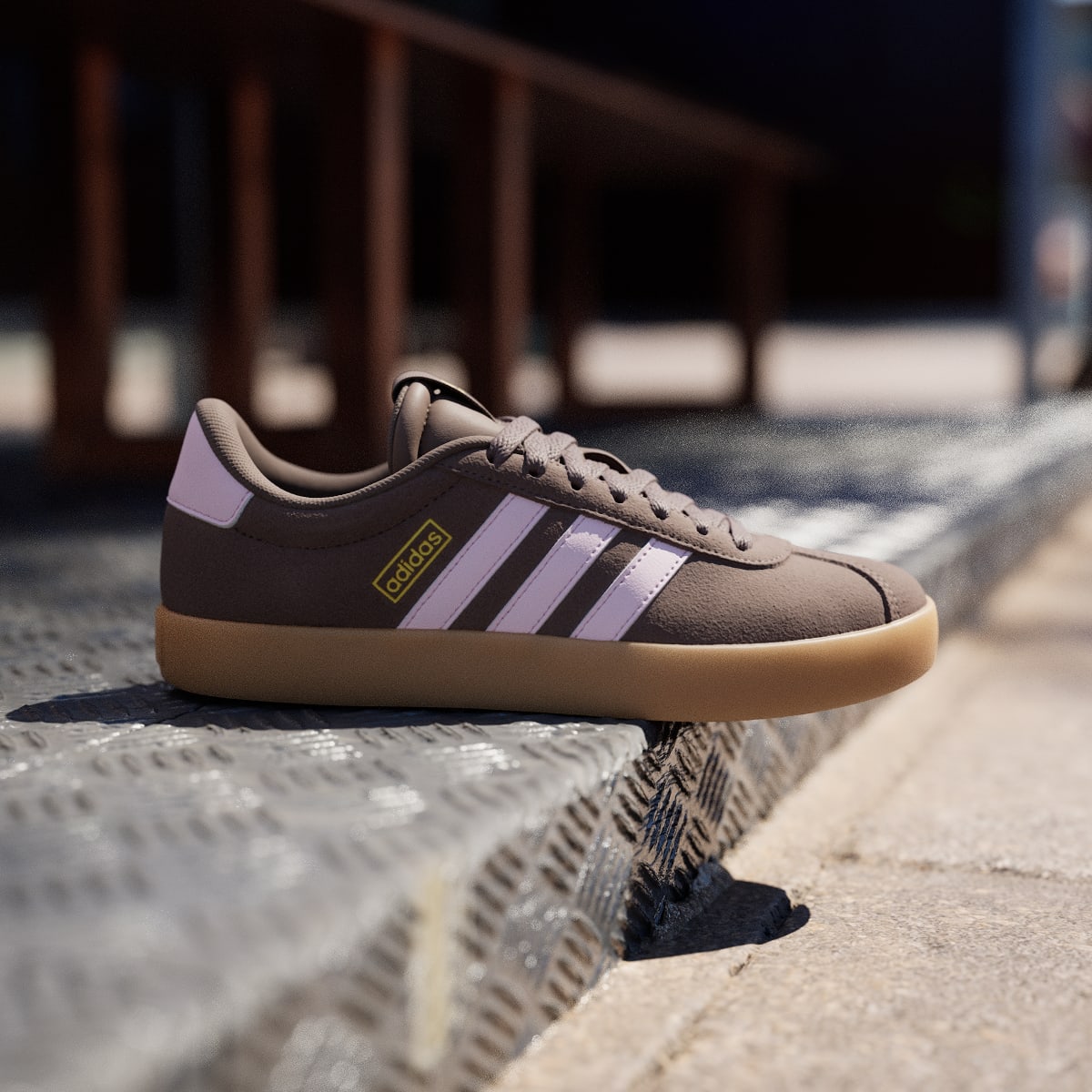 Overkicks - Adidas VL Court 3.0 Earth Strata Clear Pink (Womens) (IH6516) - vista trasera