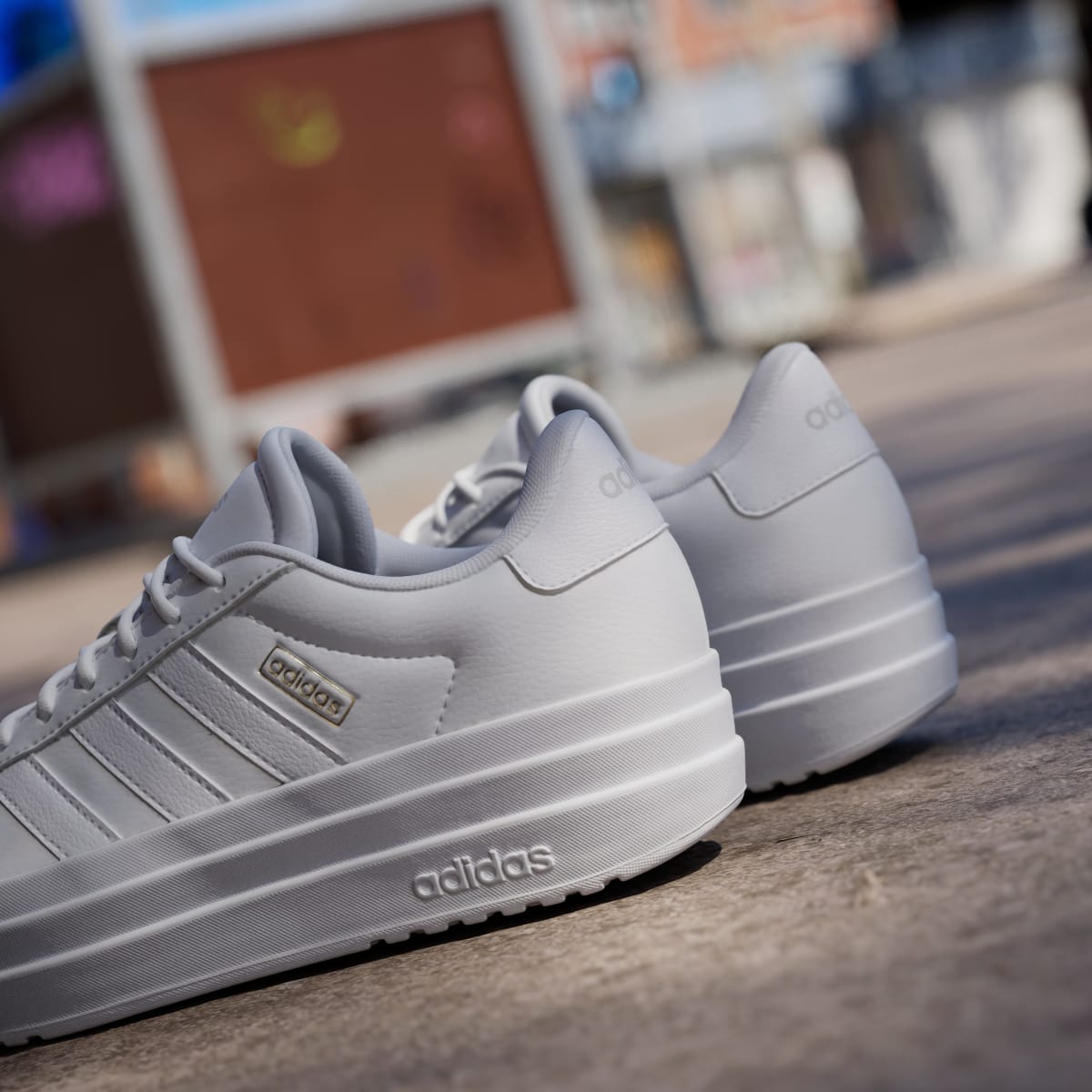 Overkicks - Adidas VL Court Bold Cloud White Crystal White (IH3082) - detalle