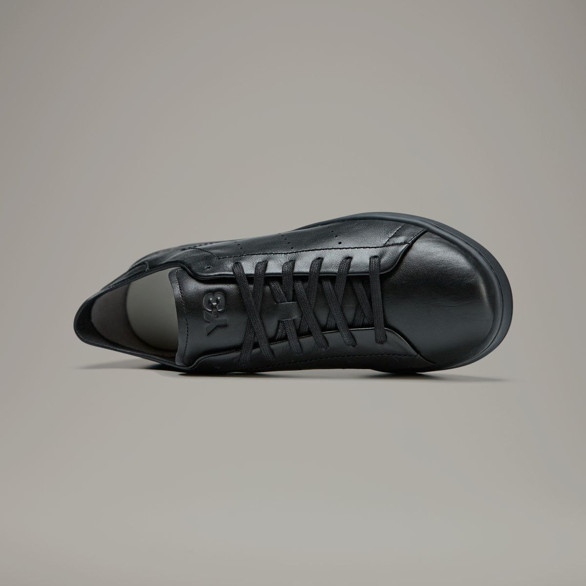Overkicks - Adidas Y-3 Stan Smith Black (IG4036) - vista trasera