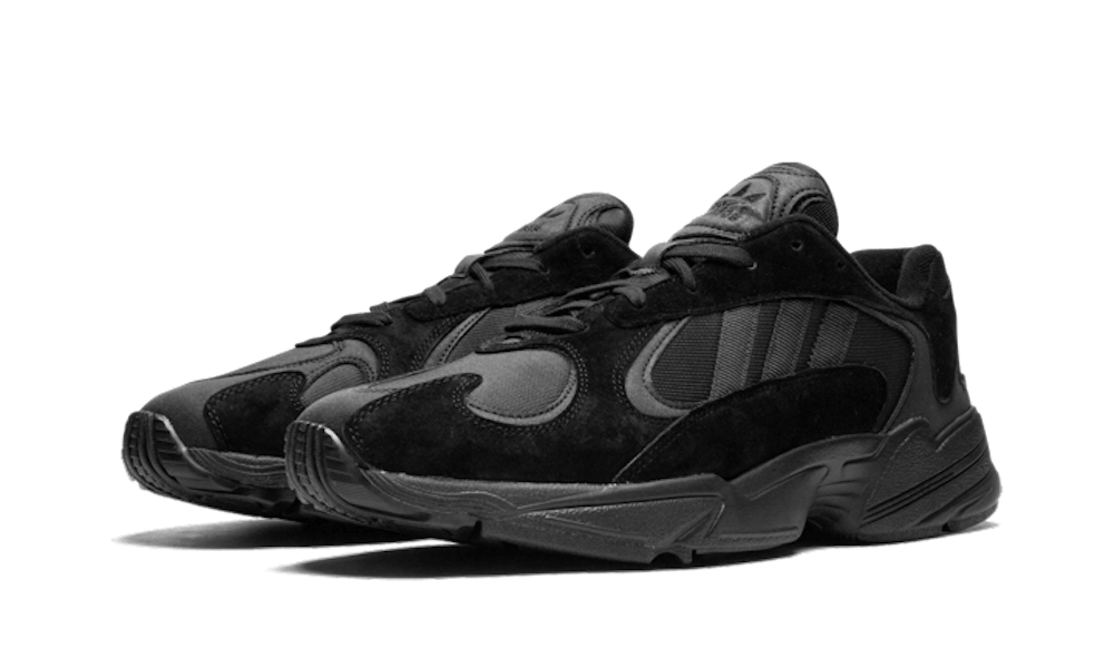 Overkicks - Adidas Yung-1 Triple Black (G27026) - vista trasera
