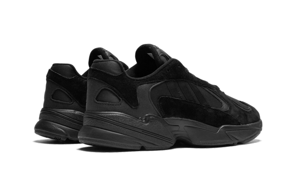 Overkicks - Adidas Yung-1 Triple Black (G27026) - par completo