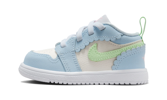 Overkicks - Air Jordan 1 Low ALT SE Love Is In The Air (TD) (IB7120-403) - vista lateral