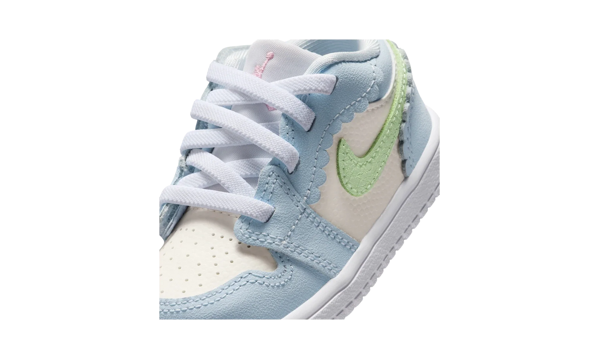 Overkicks - Air Jordan 1 Low ALT SE Love Is In The Air (TD) (IB7120-403) - imagen 7