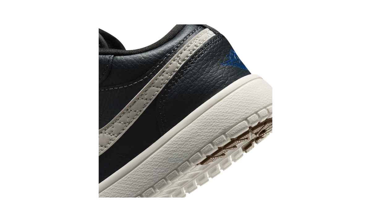Overkicks - Air Jordan 1 Low ALT SE Off Noir (PS) (IV6783-001) - imagen 8