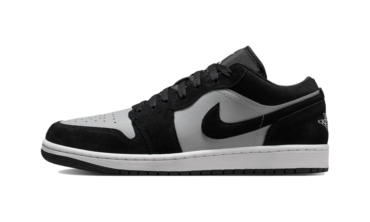 Overkicks - Air Jordan 1 Low Black/Light Smoke Grey/White (553558-048) - vista lateral