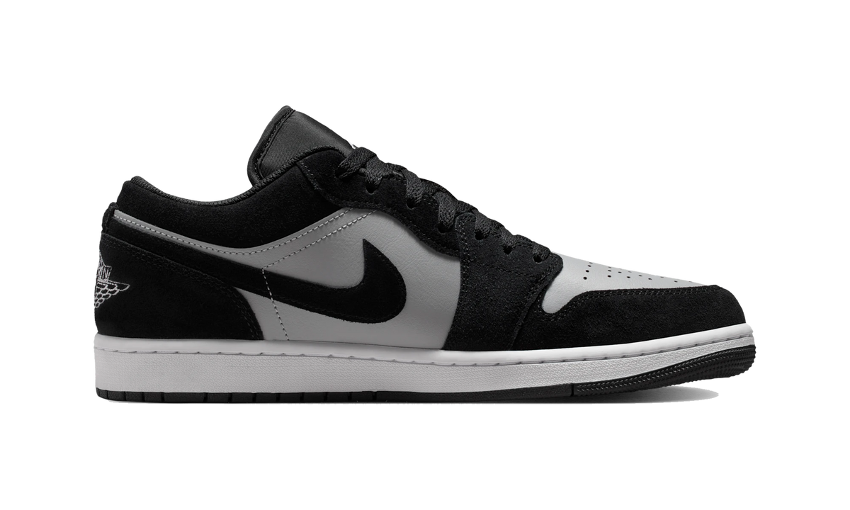 Overkicks - Air Jordan 1 Low Black/Light Smoke Grey/White (553558-048) - detalle suela