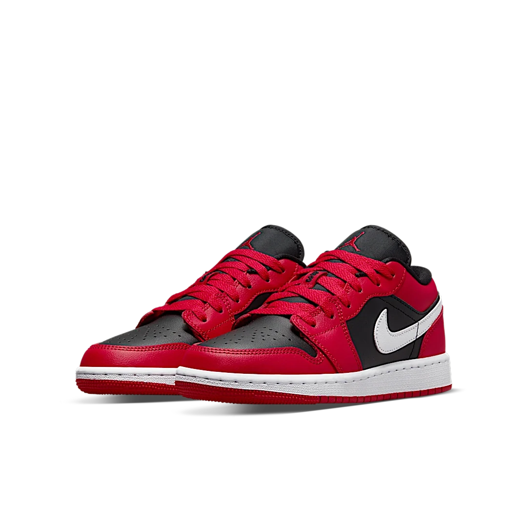 Overkicks - Air Jordan 1 Low Black Very Berry (GS) (553560-061) - imagen 2