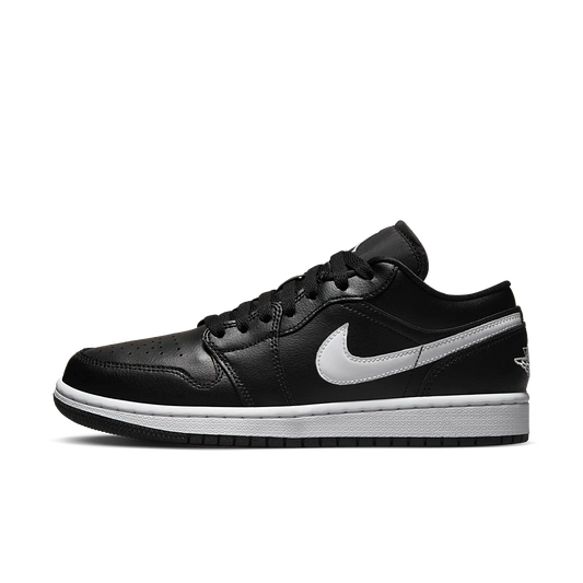 Overkicks - Air Jordan 1 Low Black White (2022) (DV0990-001) - vista lateral