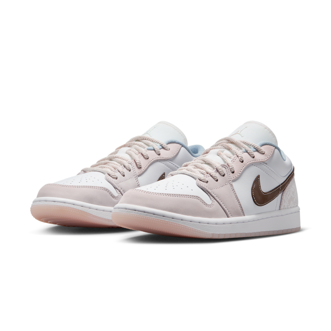 Overkicks - Air Jordan 1 Low Coral (IB8859-101) - vista trasera
