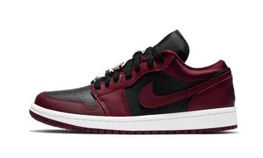 Overkicks - Air Jordan 1 Low Dark Beetroot Black (DB6491-600) - vista lateral