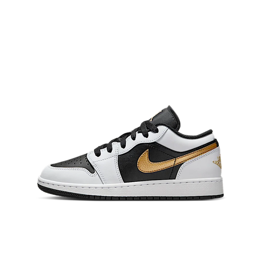 Overkicks - Air Jordan 1 Low Gold Swoosh (GS) (553560-172) - vista lateral