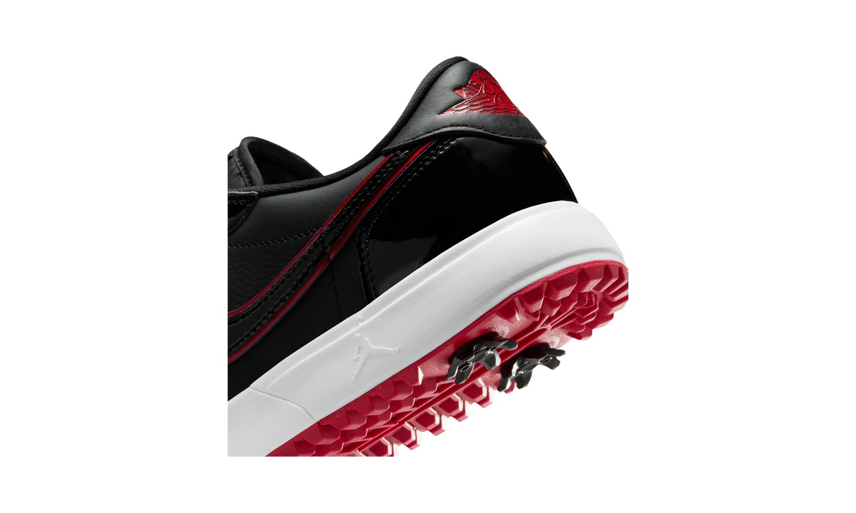 Overkicks - Air Jordan 1 Low Golf Spiked Bred Black Patent (IQ3417-002) - detalle