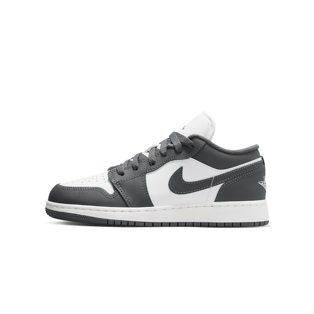 Overkicks - Air Jordan 1 Low Grey White (GS) (553560-044) - vista lateral