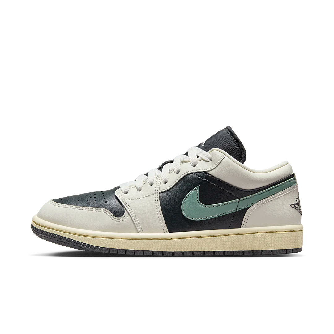 Overkicks - Air Jordan 1 Low Jade Smoke (DC0774-001) - vista lateral