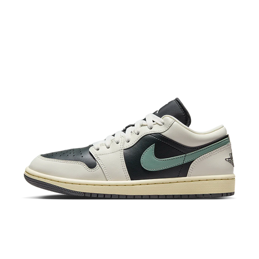 Overkicks - Air Jordan 1 Low Jade Smoke (DC0774-001) - vista lateral