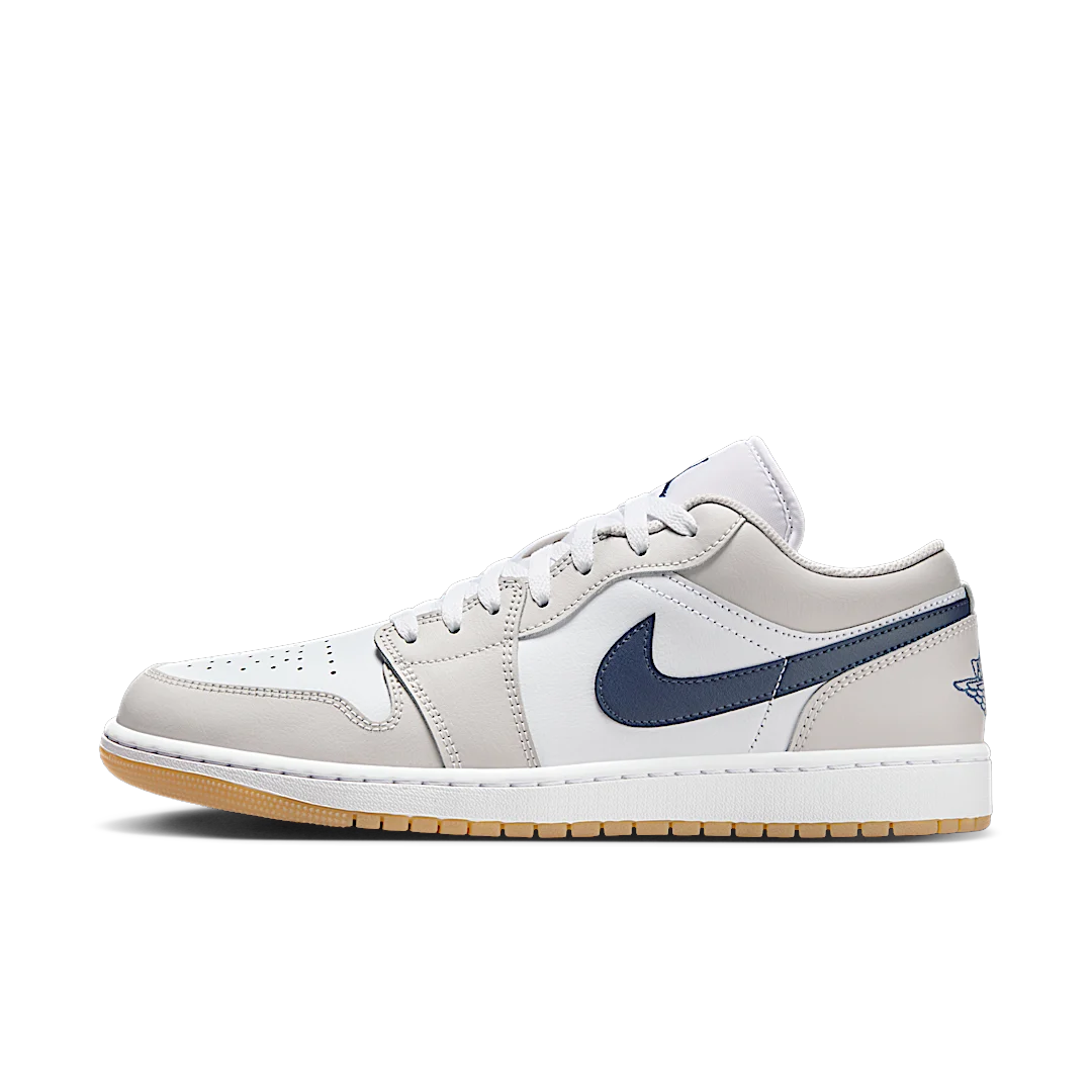 Overkicks - Air Jordan 1 Low Midnight Navy Neutral Grey (553558-146) - vista lateral