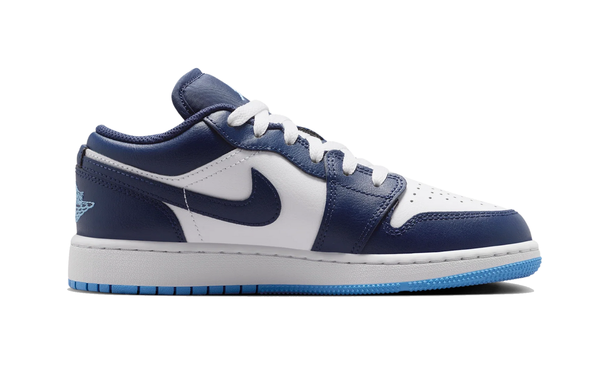 Overkicks - Air Jordan 1 Low Midnight Navy University Blue (GS) (553560-404) - imagen 4