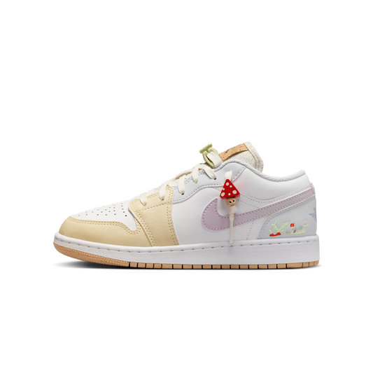 Overkicks - Air Jordan 1 Low Mushroom (GS) (IB8861-151) - vista lateral