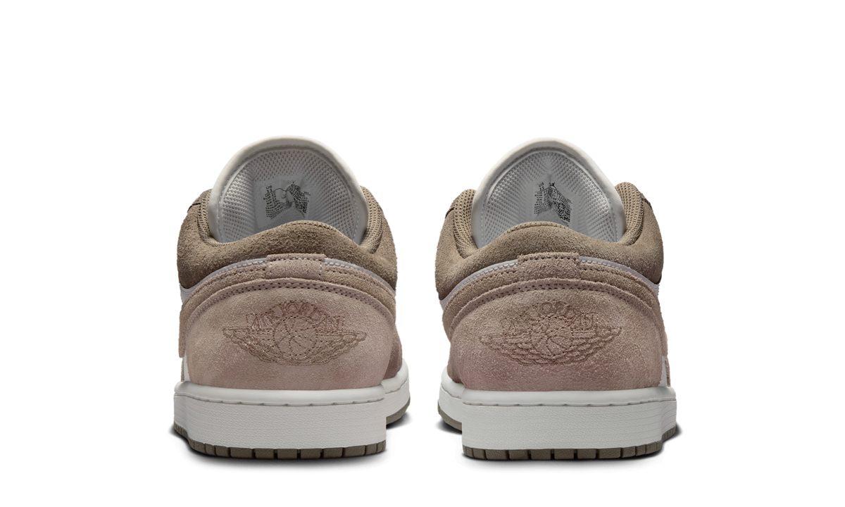 Overkicks - Air Jordan 1 Low Olive Grey Enigma Stone (553558-046) - detalle talón