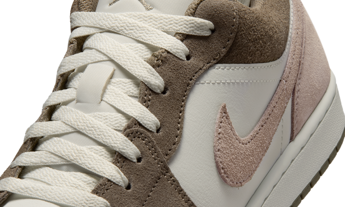 Overkicks - Air Jordan 1 Low Olive Grey Enigma Stone (553558-046) - detalle lateral interior