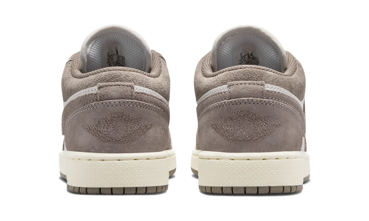 Overkicks - Air Jordan 1 Low Olive Grey Enigma Stone (GS) (553560-026) - imagen 6