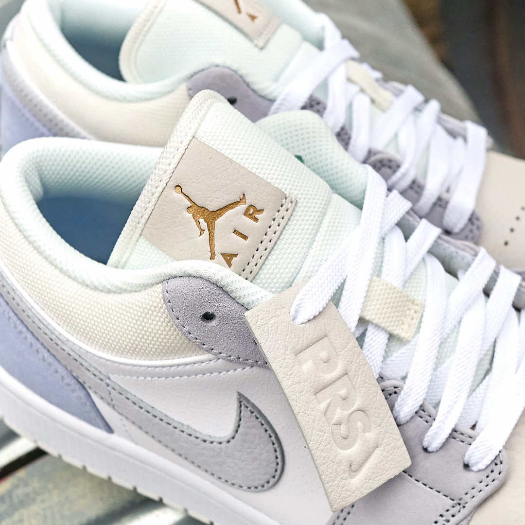 Overkicks - Air Jordan 1 Low Paris (CV3043-100) - vista superior