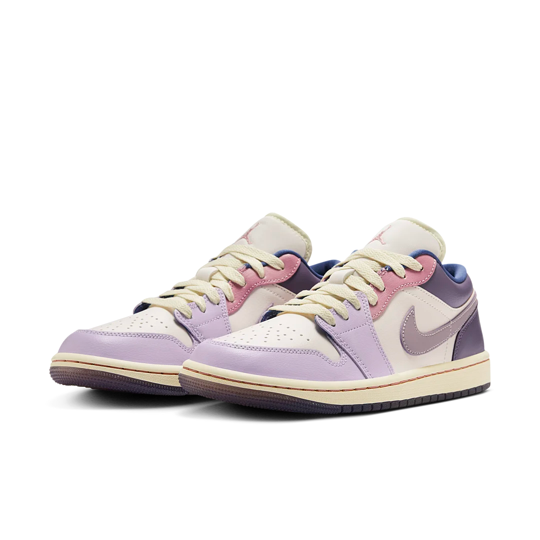 Overkicks - Air Jordan 1 Low Pastel Purple (DZ2768-651) - vista trasera