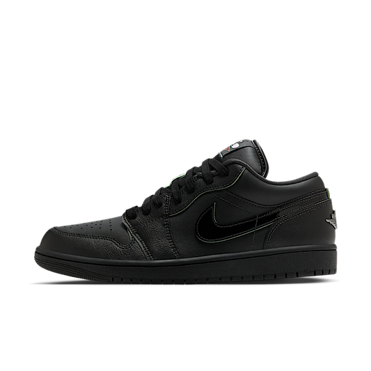 Overkicks - Air Jordan 1 Low SE Black Cat Mascot (HM3690-001) - vista lateral