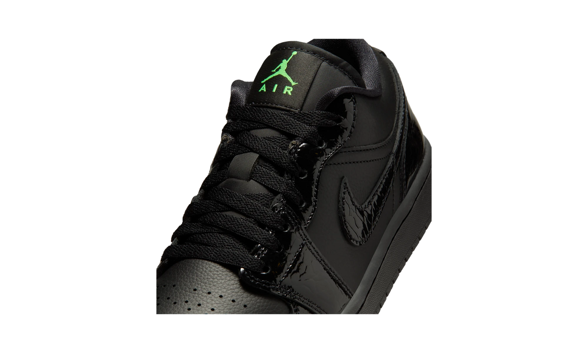 Overkicks - Air Jordan 1 Low SE Black Croc Scream Green (IQ9701-010) - detalle lateral interior