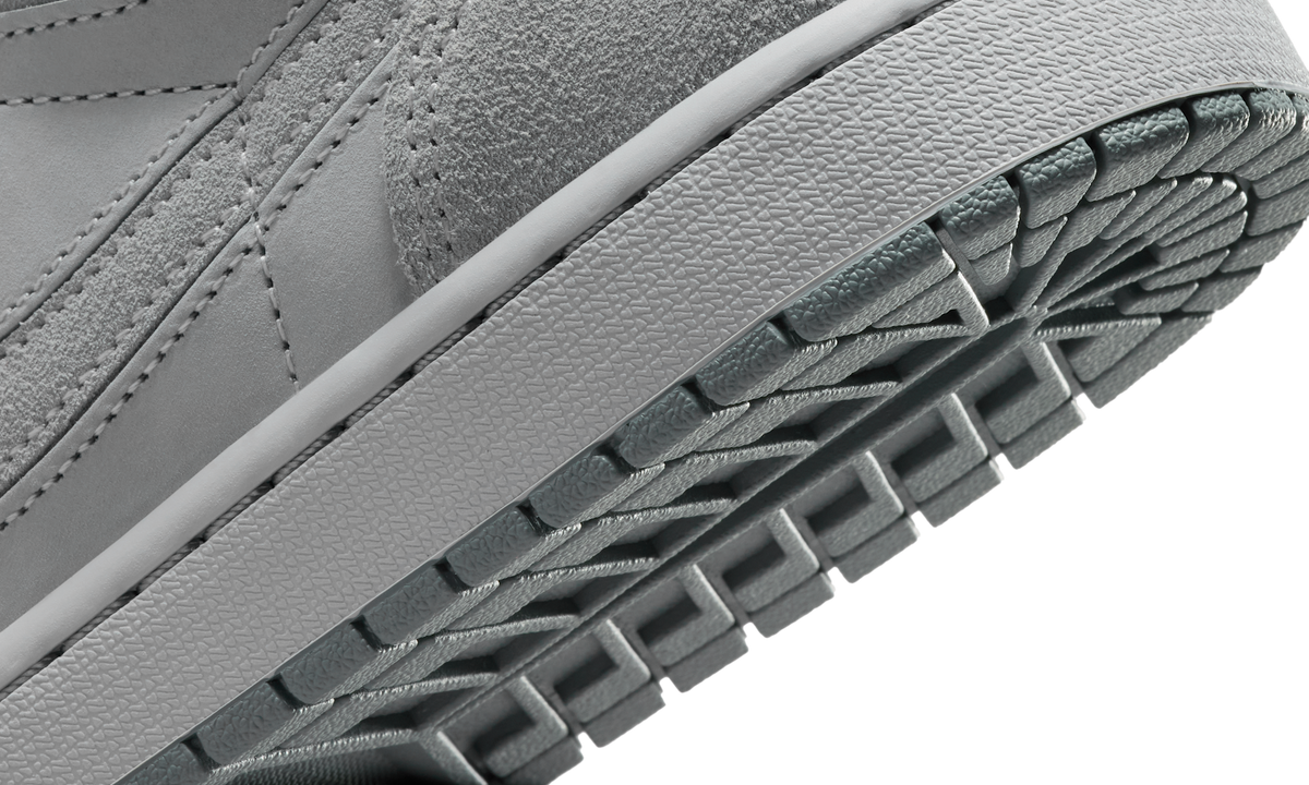 Overkicks - Air Jordan 1 Low SE Craft Wolf Grey (IR2014-012) - detalle