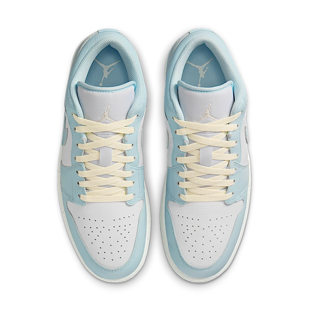 Overkicks - Air Jordan 1 Low SE Glacier Blue Summit White (HJ5999-400) - par completo