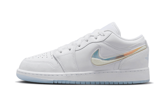 Overkicks - Air Jordan 1 Low SE Glitter Swoosh (FQ9112-100) - vista lateral
