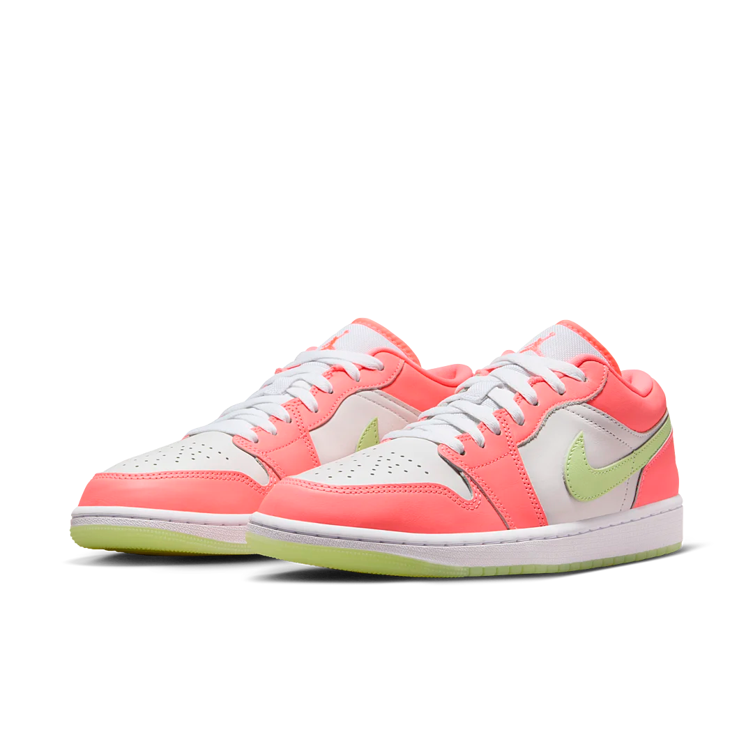 Overkicks - Air Jordan 1 Low SE Lava Glow (FN6772-671) - vista trasera