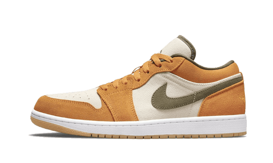 Overkicks - Air Jordan 1 Low SE Light Curry (DH6931-102) - vista lateral