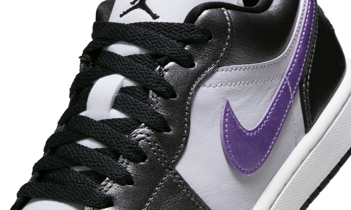 Overkicks - Air Jordan 1 Low SE Metallic Grape Ice (Womens) (HJ5910-105) - detalle lateral interior