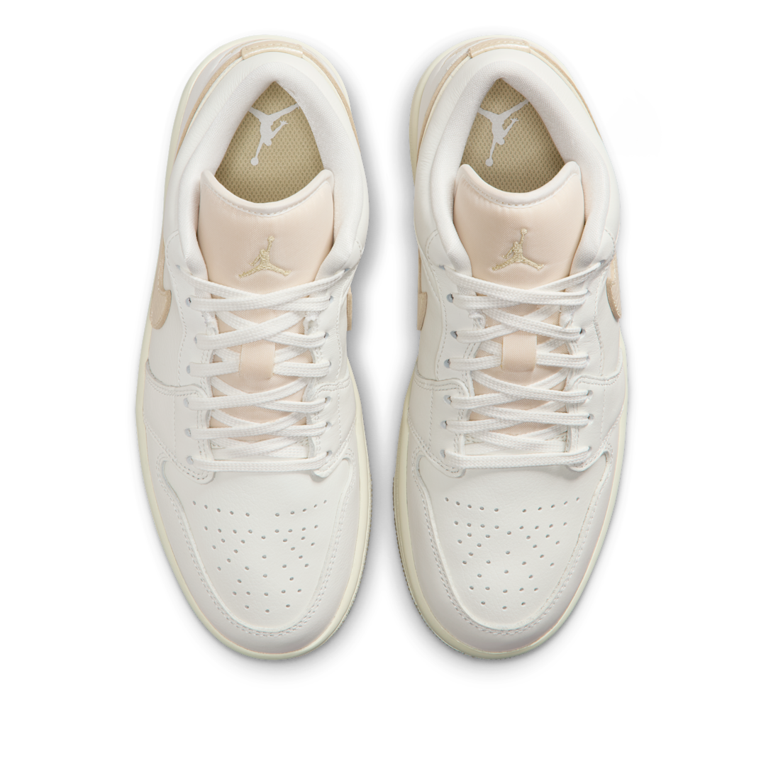 Overkicks - Air Jordan 1 Low SE Metallic Team Gold (HV5157-100) - par completo